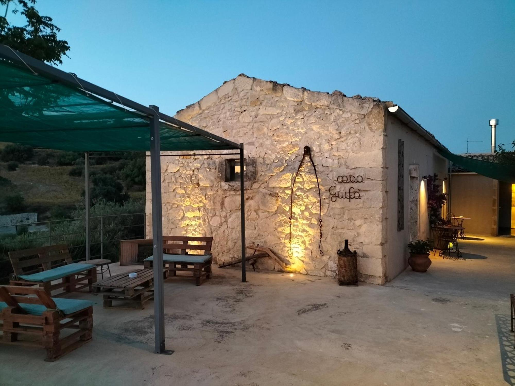 Casa Giufa B&B Chiaramonte Gulfi Eksteriør billede